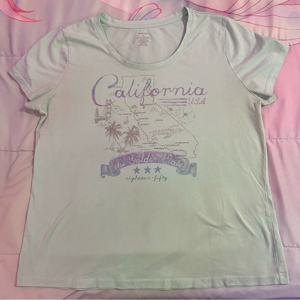 california tee shirt light teal mint color graphic t-shirt EUC